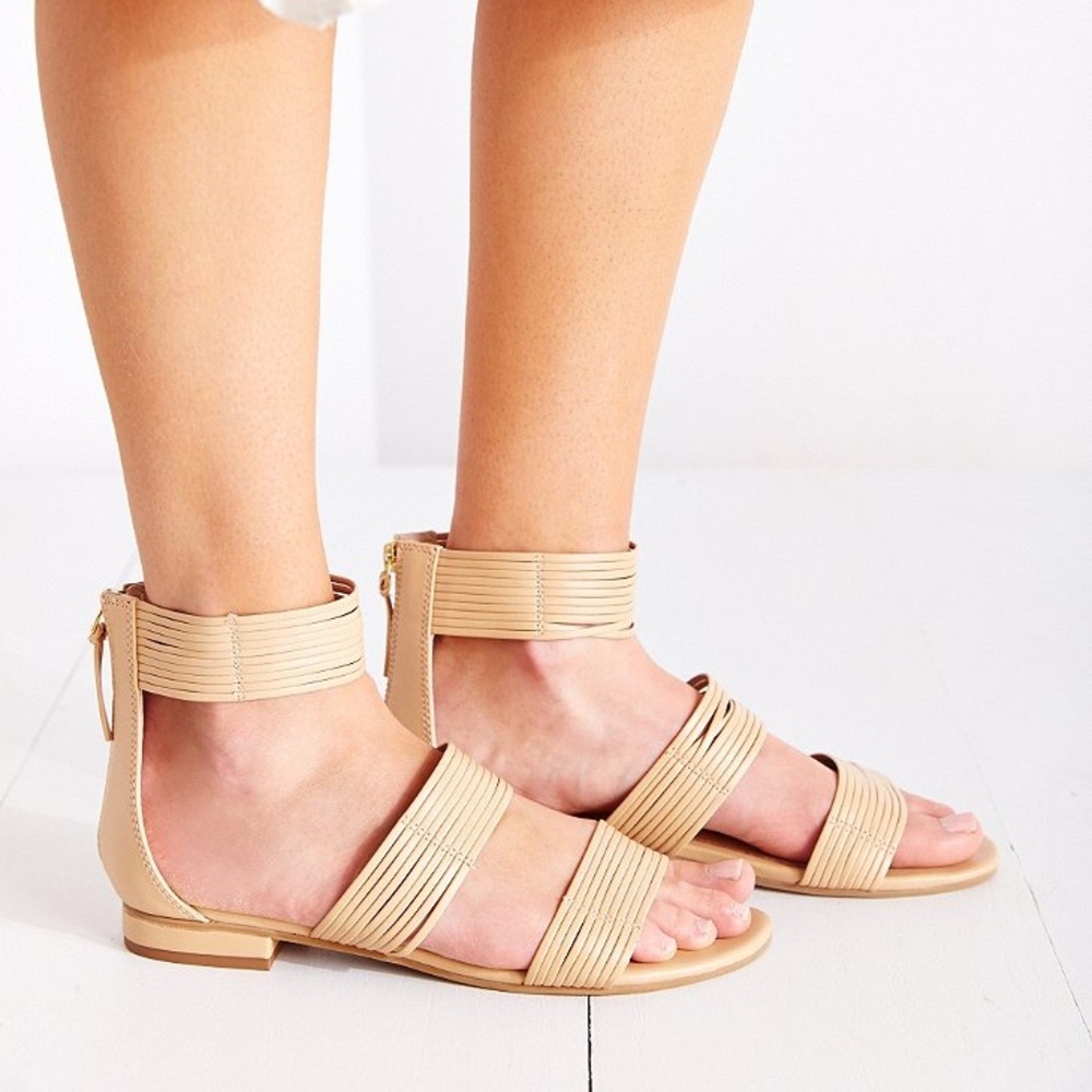Seychelles Corona sandal in Nude